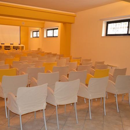פאלקונה Hotel Delle Palme מראה חיצוני תמונה